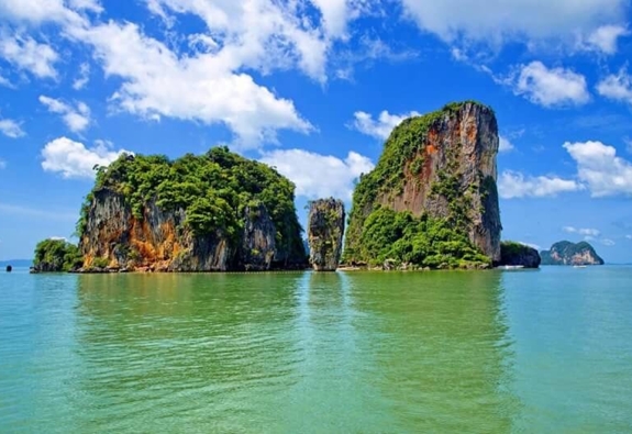 Pha Nga Bay , Wisata Pantai Terbaik Dan Terfavorit Di Thailand - Alowisata