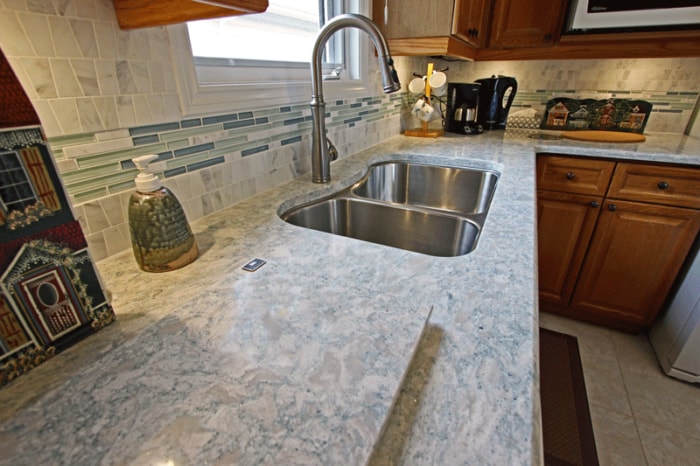 Kitchen Renovation by Sensational SEAMS in Wilmot Creek, Newcastle, ON - Room of the Month July 2016
