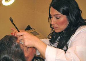 Eyebrow Shaping Services Delaware at demė