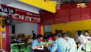 Warung Lontong Kak Lin (Foto Medanfoodblog)