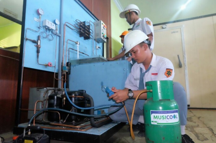 Pertamina Musicool Goes to School di SMKN 1 Percut Sei Tuan