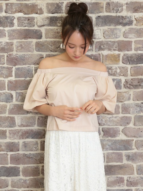 off-shoulder