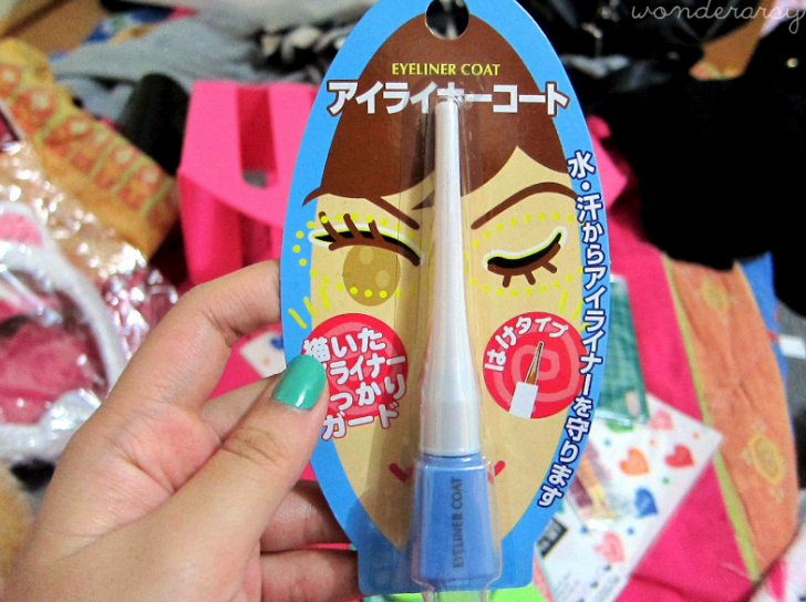 eyeliner coat