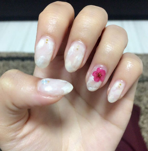 nail