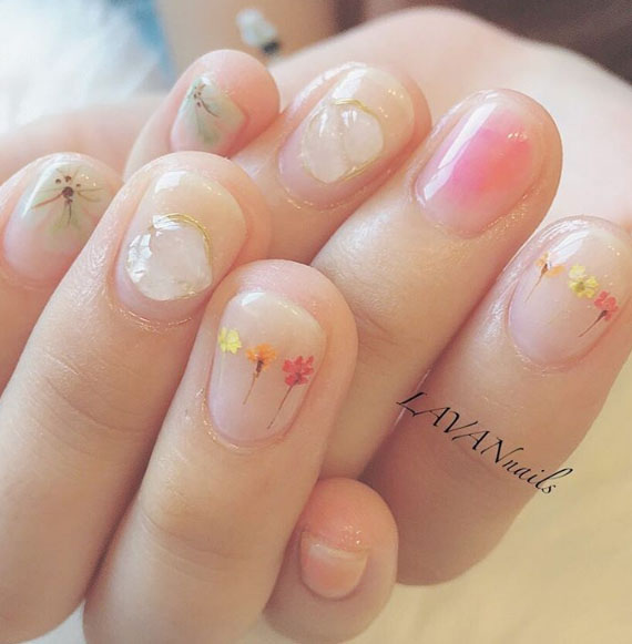 nail