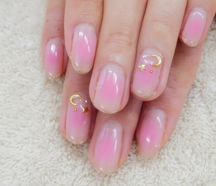 nail