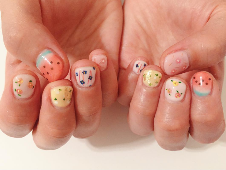 nail