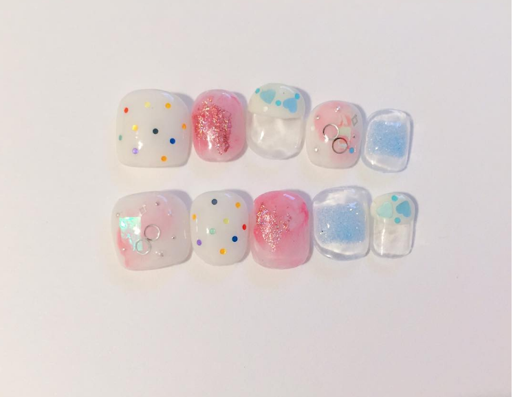 nail