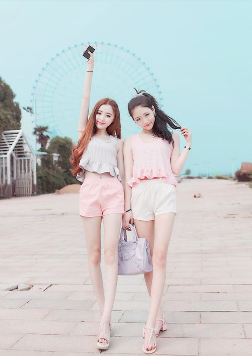 girl-leg
