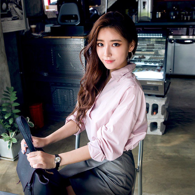 CHUU https://www.instagram.com/p/6gPQl_hm44/?taken-by=chuuofficial