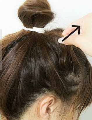 HAIR