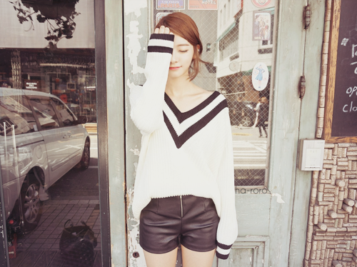 pose