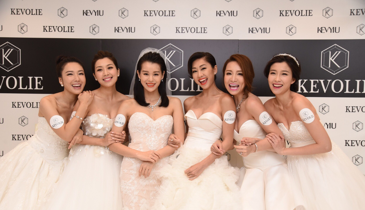 weibo http://photo.weibo.com/1711684227/wbphotos/large/mid/3874381253835148/pid/66063a83jw1euxrhlkazkj218g0tmn77?refer=weibofeedv5