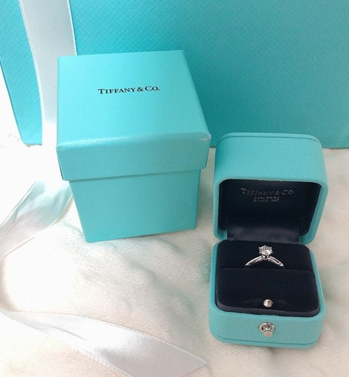 Tiffany求婚戒指