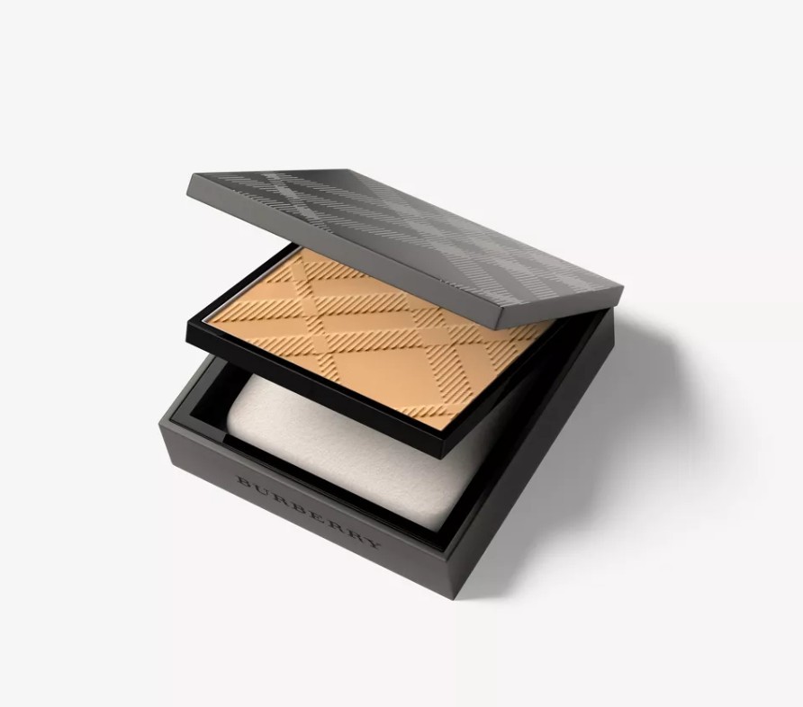 敏感肌化妝品推介_Burberry Matte Glow 粉餅