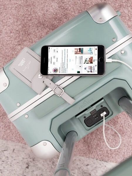 日本Twitter爆紅「折疊式行李箱」