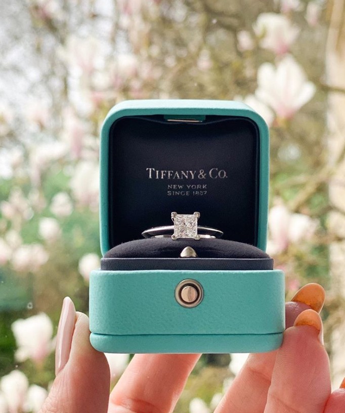 Tiffany求婚戒指