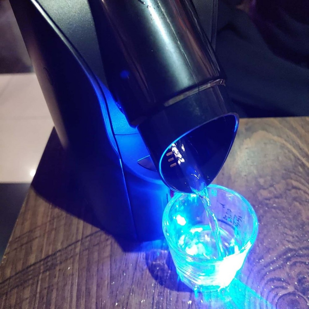 韓國「燒酒自動飲水機