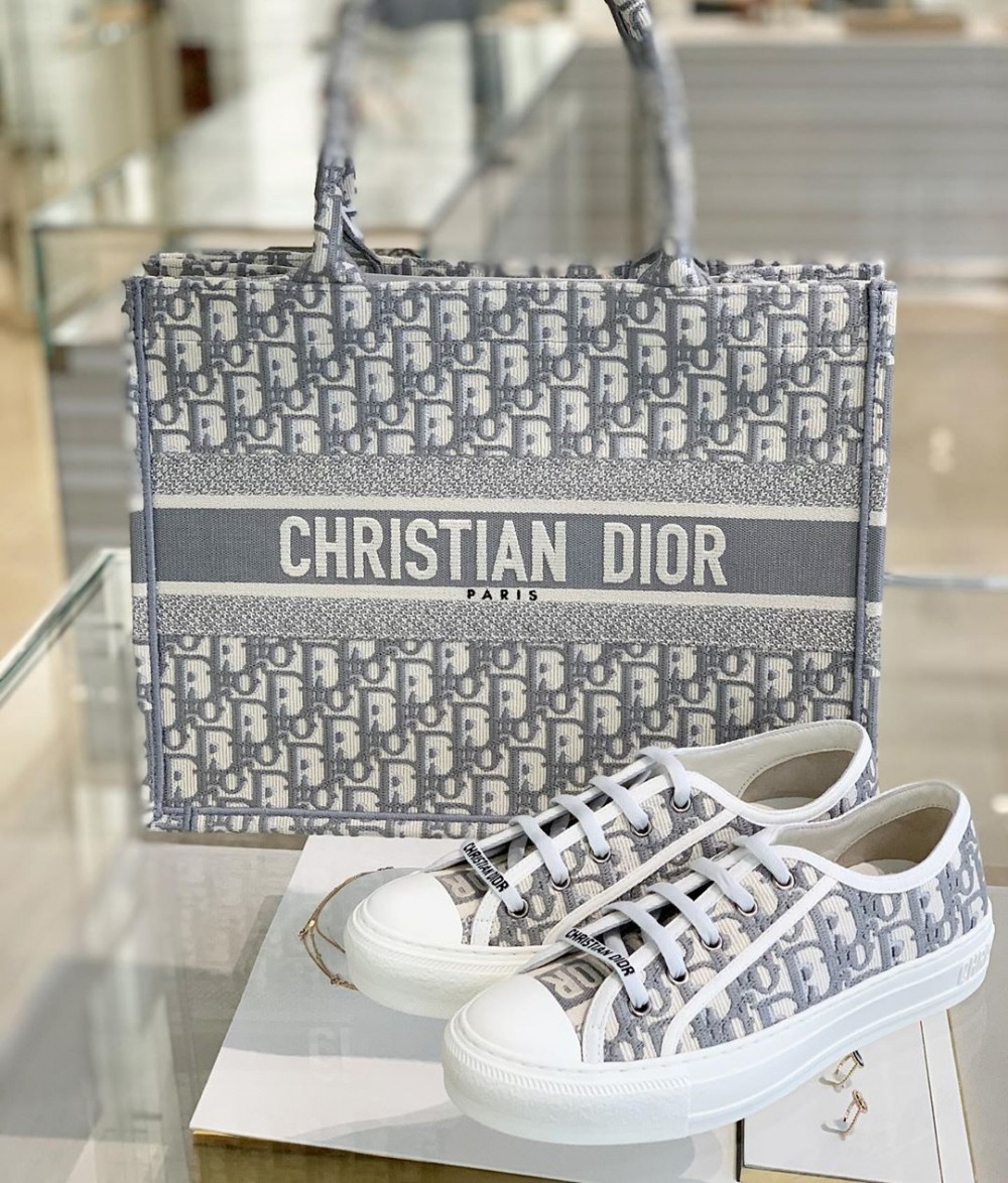 DIOR帆布鞋灰色、手袋、BOOK TOTE