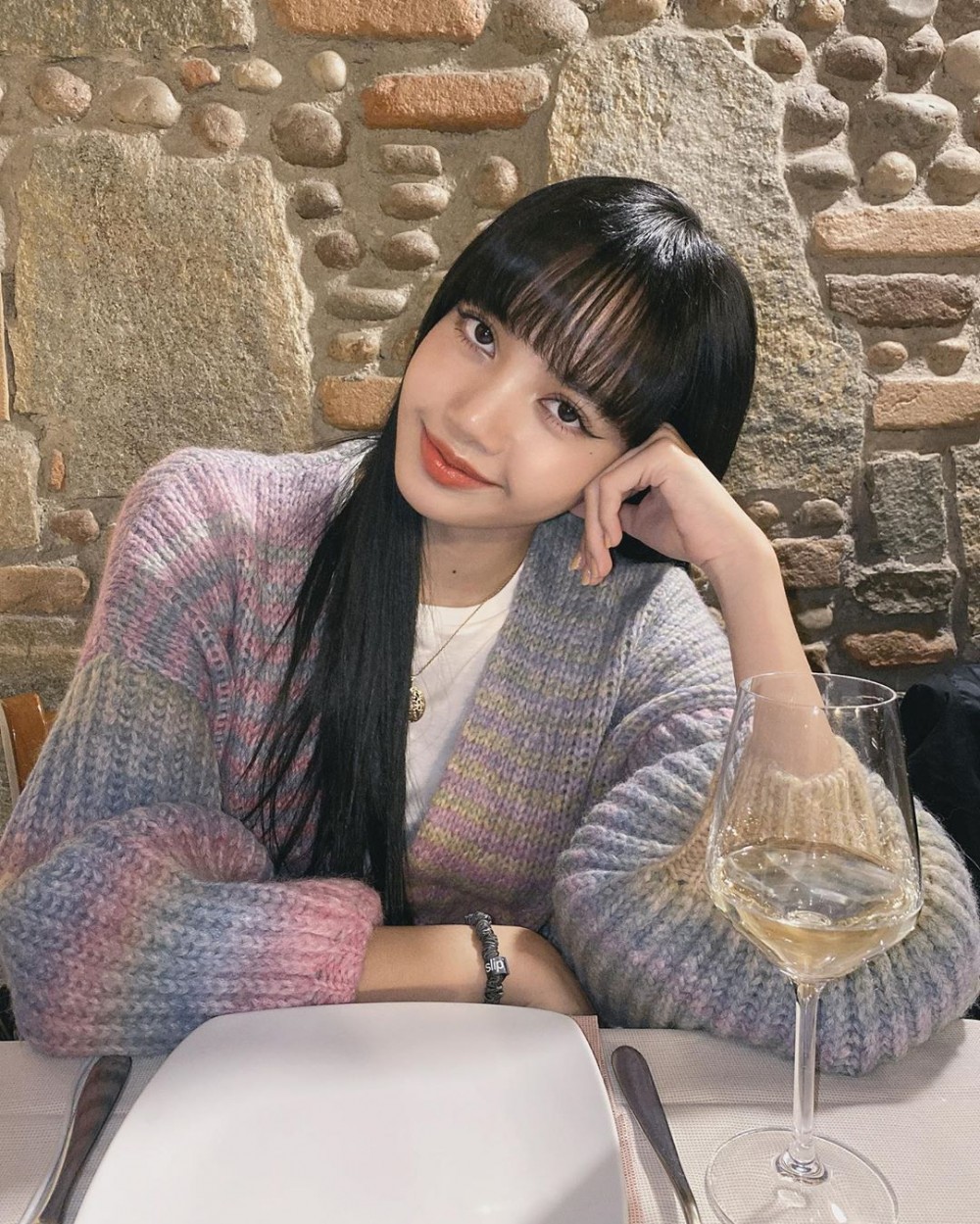 Lisa撞臉陳偉霆掀罵戰