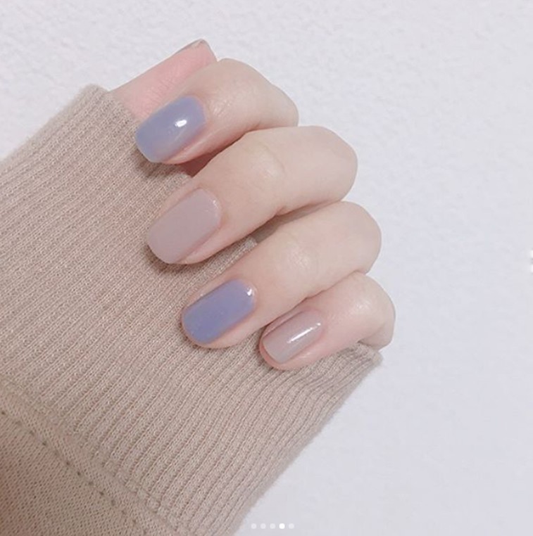 冷淡奶油風美甲