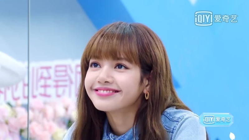 韓國女團BLACKPINK成員Lisa首次參演的內地真人騷《青春有你2》