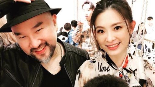 劉真死亡辛龍痛哭吻別:「我們下輩子再做夫妻。」