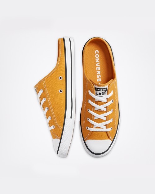 Converse的 Chuck Taylor 懶人 Mule Shoes
