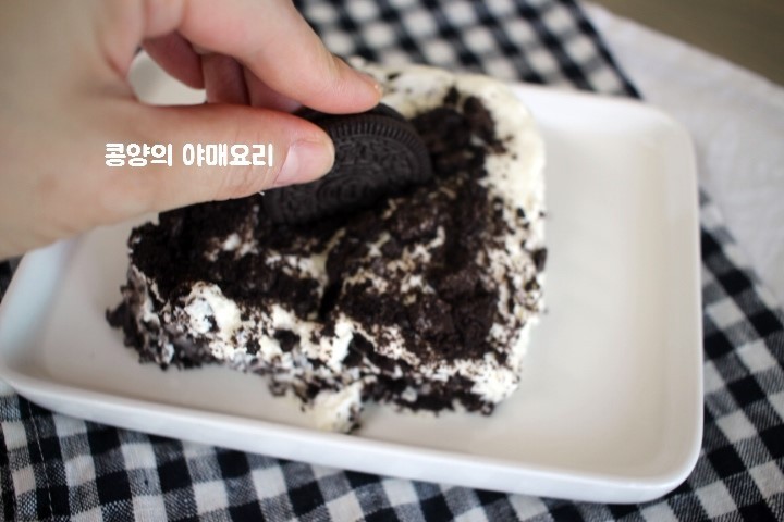 韓國A Twosome Place咖啡店招牌Oreo ice box蛋糕免焗食譜