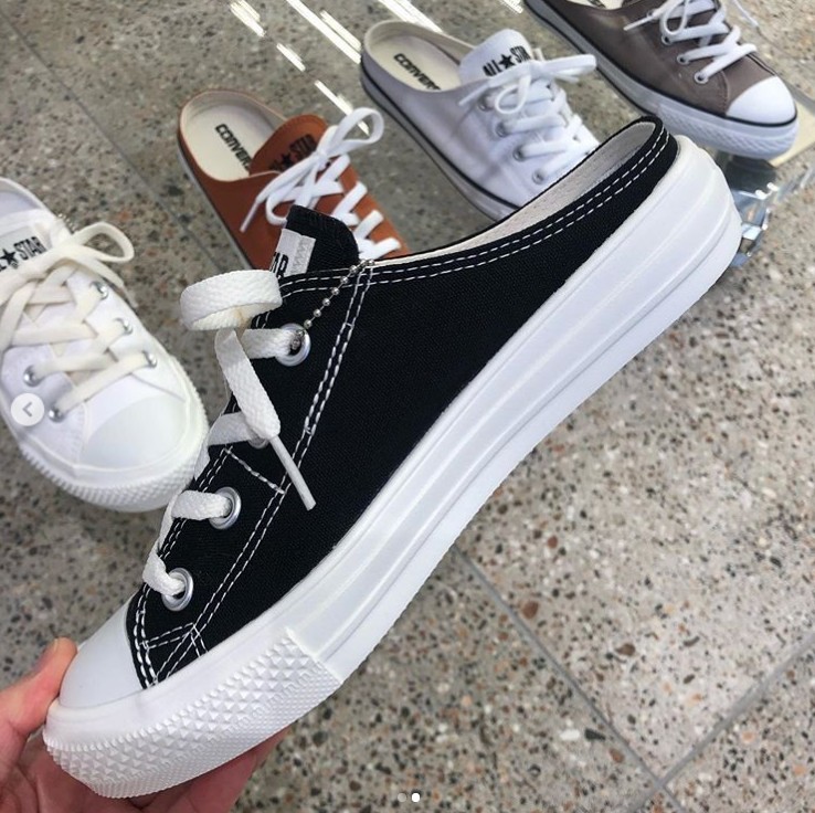 Converse的 Chuck Taylor 懶人 Mule Shoes