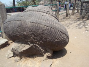 How can elephant fit in caves !! Elephanta Caves - India surbhi