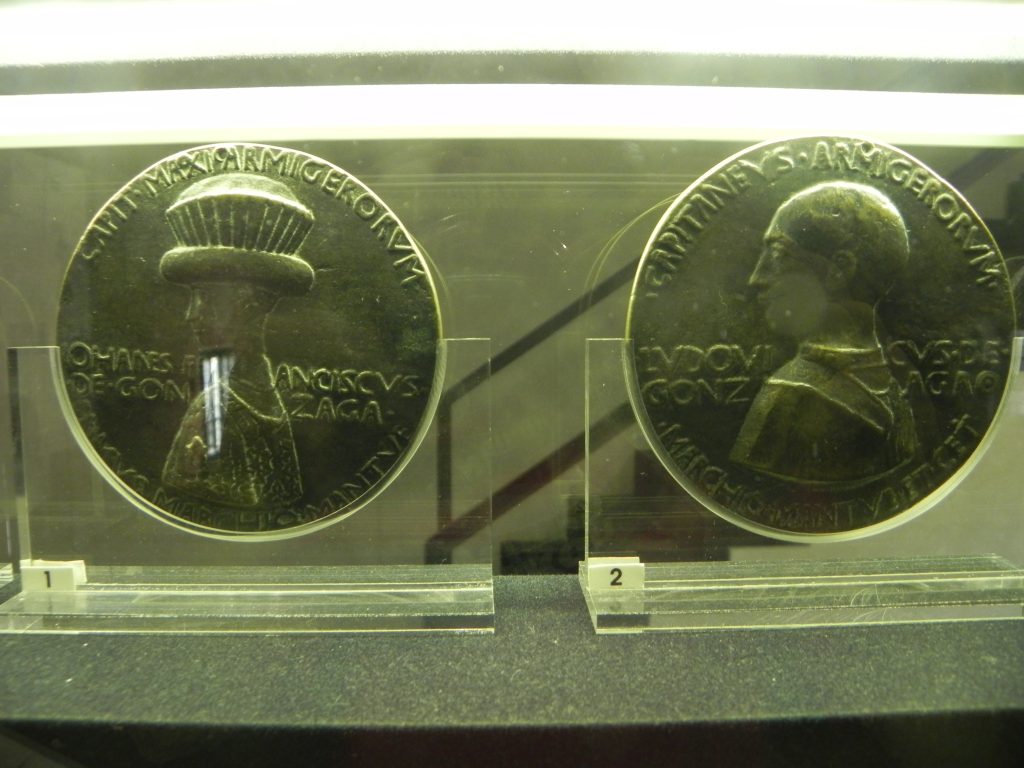 Medals portraying to the left Gianfrancesco I and to the right Ludovico II Gonzaga