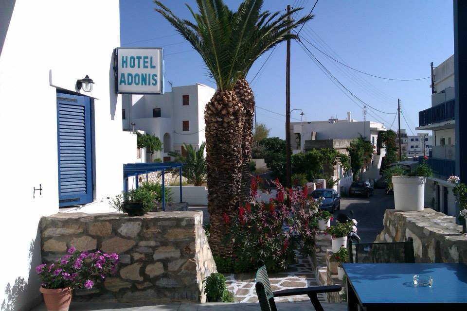 Hotel Adonis, Apollon, Greece