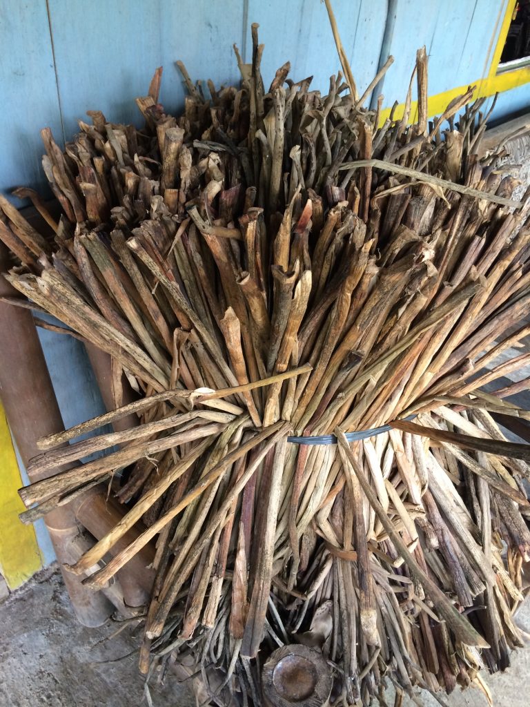 The dried hyacinth, ready for weaving. Photo credit: Anastasia Dwirahmi