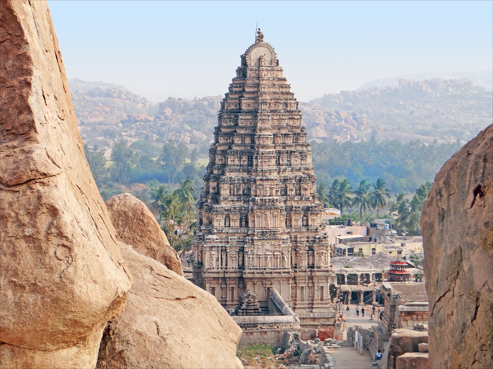 Virupaksha_temple