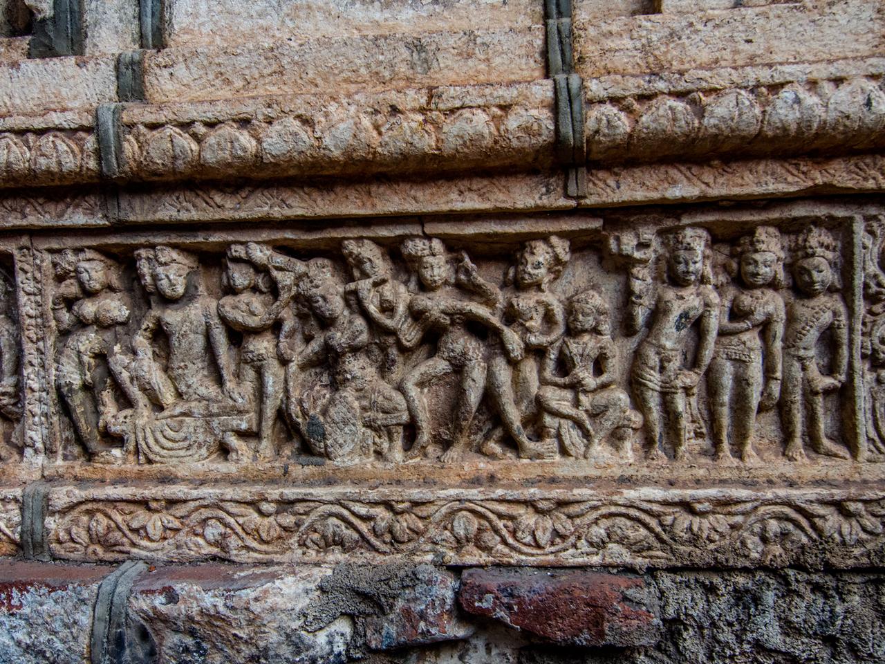Carvings Badami Mahakuta
