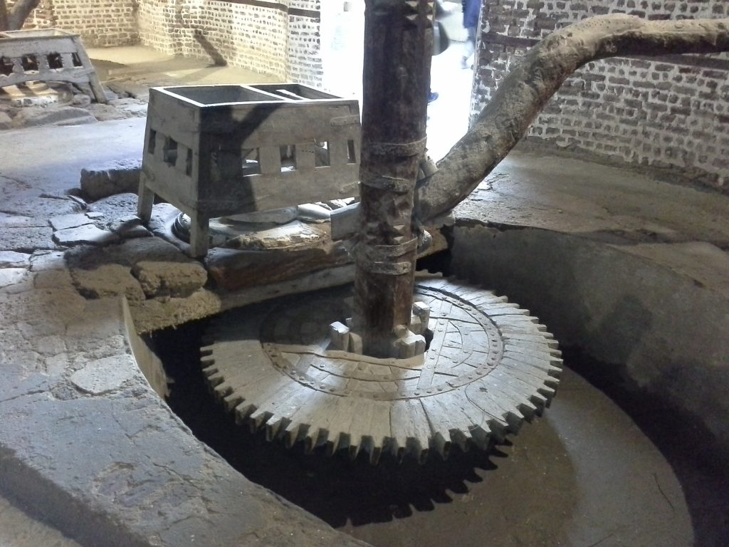 Grinder, ©Mohamed Badry, 5 March 2015