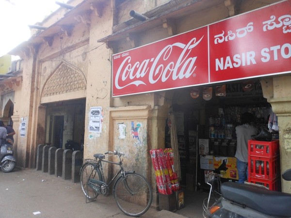 bangalore heritage market the Johnson market today
