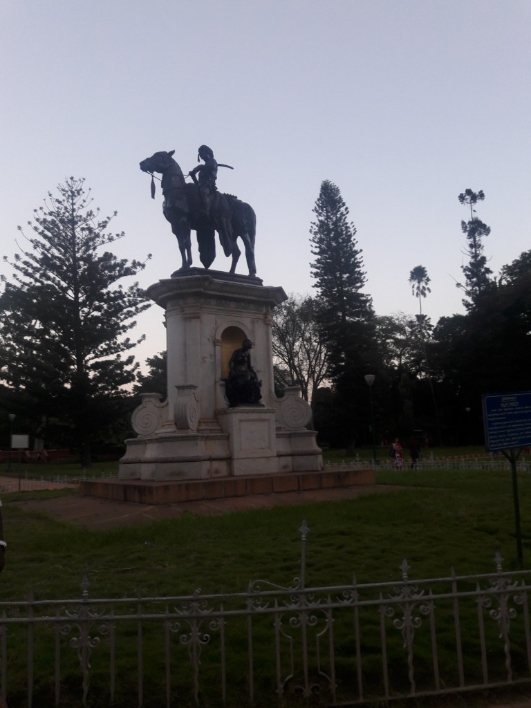 Statue of Wodeyar king in Lal Bagh Botanical Garden