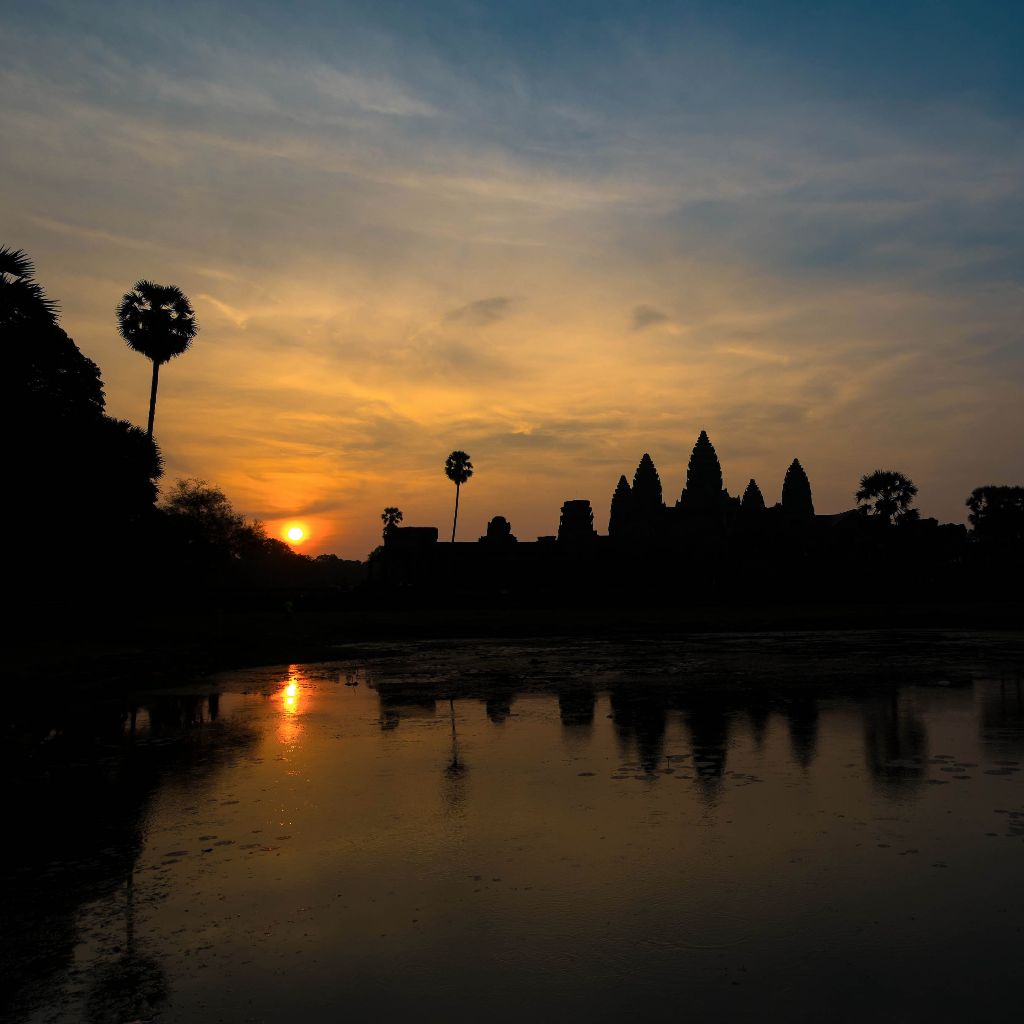 Sunrise at Ang Kor Wat