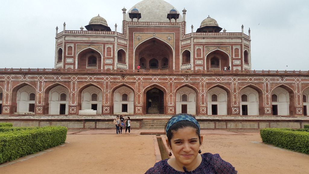 A beautiful day at Humayuns tomb A beautiful day ended with a beautiful visit, when I visited the much talked, Humayun tomb. An another yet unique monument built for the sake of love.