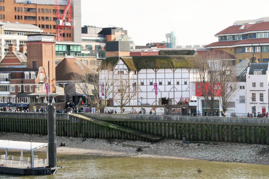 View of Globe Theatre from Millenium Bridge