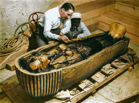 John Carter, the British archaeologist examining the tomb of Tutankhamun