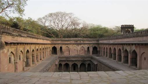 delhi-gandak-ki-baoli