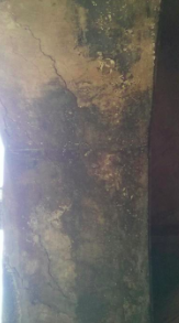 Chipping of the plaster