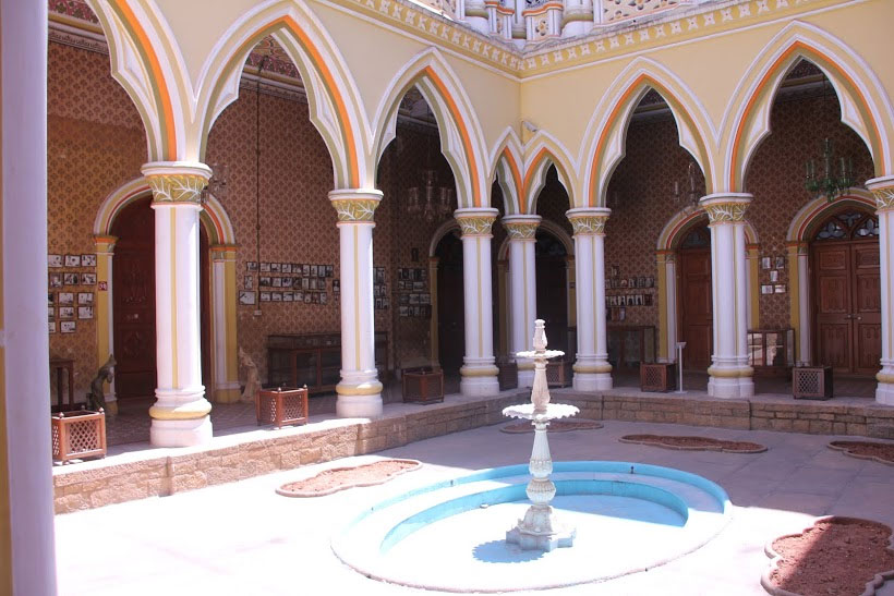 The Maharani's courtyard.