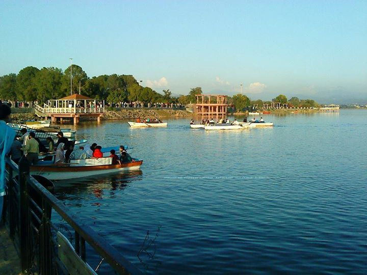 Rawal Lake, Islamabad, Pakistan Source: Babur Rasheed