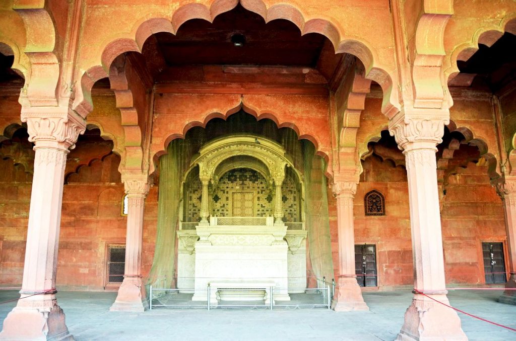 The emperor's seat. Photo credit: mountainsoftravelphotos