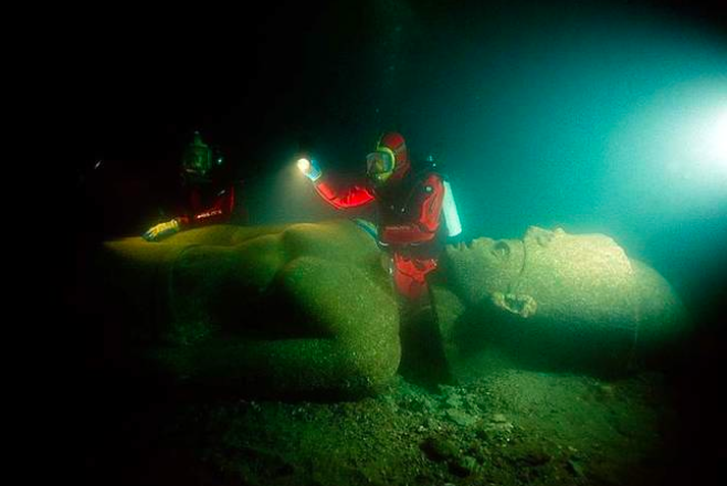 The submerged city of Thonis-Heracleion, Egypt Image Courtesy: Boredomtherapy.com