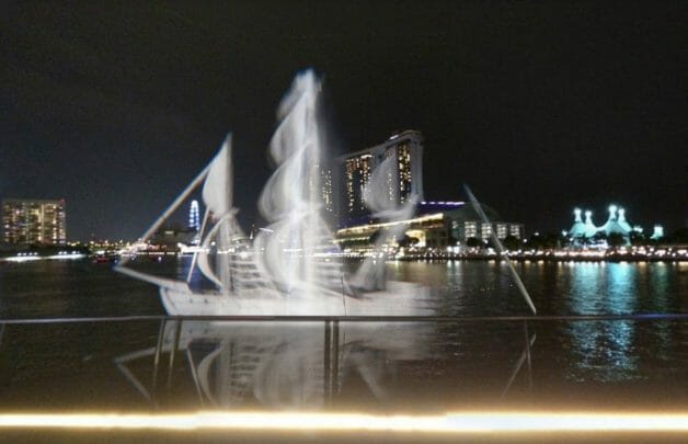 i-light-singapore-art-installations-12-628x405